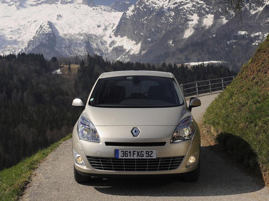  Renault Grand Scenic 2009 года  (фото 30 из 65)